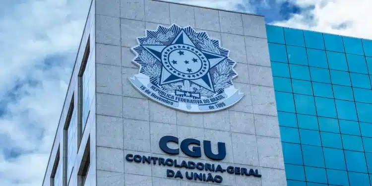 Fachada da Controladoria-Geral da União, órgão responsável pelo concurso CGU 2026 para auditor federal.