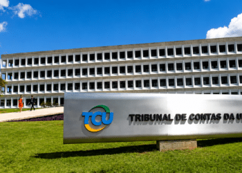 Fachada do Tribunal de Contas da União (TCU), em Brasília, ilustrando o resultado final do concurso para auditor.