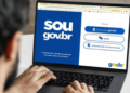Acesso ao SouGov.br pelo portal gov.br em laptop.