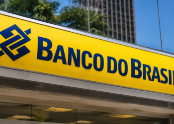 Fachada do Banco do Brasil com destaque para a identidade visual da instituição.