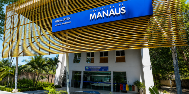Fachada da Manaus Previdência, em Manaus, onde novo concurso deve oferecer vagas para técnicos e analistas.
