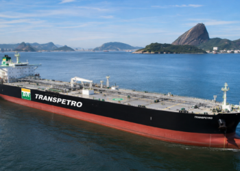 Navio da Transpetro representa oportunidades do Quadro Mar no concurso 2026.