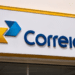 Placa com o nome dos Correios em destaque, relacionada à cobrança por um cronograma de convocações do concurso público.