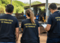 Auditores-Fiscais do Trabalho realizam fiscalização em campo após autorização de nomeação de aprovados no CNU.