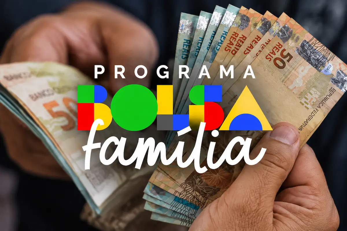 Notas de real e logo do Bolsa Família representam o calendário de pagamentos de setembro.