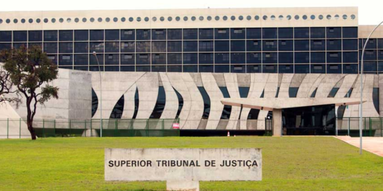 Fachada do Superior Tribunal de Justiça (STJ), representando oportunidades de nomeação para candidatos aprovados no concurso vigente.