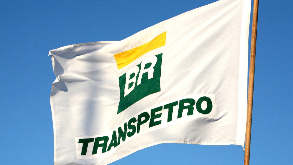 Bandeira da Transpetro representa processo seletivo com inscrições abertas até 14 de setembro de 2026.